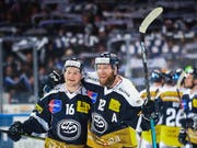 Dominic Zwerger (links) besass massgeblichen Anteil am Playoff-Einzug von Ambri-Piotta (Bild: KEYSTONE/TI-PRESS/SAMUEL GOLAY)