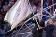 Beat Züsli übernahm als Luzerner Stadtpräsident die Fahne des Weltverbands. (Bild: PD)
