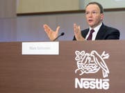 Nestlé-Chef Mark Schneider hat für das Geschäftsjahr 2018 eine Salär von 9 Millionen Franken erhalten. Im Vorjahr 2017 hatte Schneider in seinem ersten Amtsjahr 7,45 Millionen bekommen. (Bild: KEYSTONE/LAURENT GILLIERON)