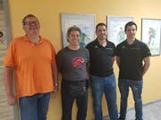 Von links: Adi Imhasly, neues Vorstandsmitglied (Obmann Svse), Roger Gisler, abtretendes Vorstandsmitglied, mit dem abtretenden Präsidenten Markus Zgraggen und seinem Nachfolger Sandro Imhasly. (Bild: PD)