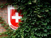 Die Eidgenössische Finanzkontrolle fordert für Schweizer Kleinstvertretungen im Ausland eine neue Strategie. (Bild: KEYSTONE/ALESSANDRO DELLA BELLA)