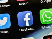 US-Ermittler haben die Verträge von Technologieunternehmen mit Facebook zur gemeinsamen Nutzung von Kundendaten unter die Lupe genommen. (Bild: KEYSTONE/AP/MARTIN MEISSNER)