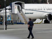 Der amerikanische Boeing-Konzern liefert derzeit keine Flugzeuge des Typs 737 Max mehr aus, weil unklar ist, was genau zu zwei Abstürzen bei diesen Modellen geführt hat. (Bild: KEYSTONE/AP/TED S. WARREN)