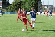 Die roten Bazenheider nehmen am Sonntag den dritten Anlauf in dieser Saison, Widnau erstmals zu schlagen. In der Hinrunde gab es in der Meisterschaft ein 0:0. Im Cup schieden die Toggenburger nach einer 2:4-Niederlage sogar aus. (Bild: Beat Lanzendorfer)