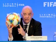 Strebt weiterhin eine WM mit 48 Mannschaften schon 2022 an: FIFA-Präsident Gianni Infantino (Bild: KEYSTONE/FR596 AP/LUIS M. ALVAREZ)