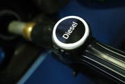 Durch den Abgasskandal sind Autos, die mit Diesel angetrieben werden, in Verruf geraten. (Bild: Sean Gallup/Getty Images)