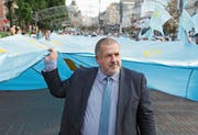Der Führer der Krimtataren, Refat Tschubarow, bei einer Demonstration in Kiew. Bild: Danil Shamkin/Getty (Kiew, 26. Juni 2018)