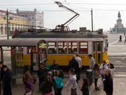 Die amerikanische Ratingagentur Standard & Poor's hat am Freitag die Bonitätseinstufung von Portugal angehoben. (Symbolbild Lissabon) (Bild: KEYSTONE/ALESSANDRO DELLA BELLA)