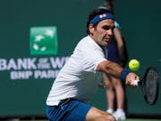 Selten in Bedrängnis, souverän in den Halbfinal: Roger Federer erreichte in Indian Wells den Halbfinal (Bild: KEYSTONE/EPA/JOHN G. MABANGLO)