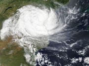 Eine Luftaufnahme des Zyklons Idai im Moment als er in Mosambik auf Land trifft. (Bild: KEYSTONE/EPA NASA WORLDVIEW/NASA WORLDVIEW / HANDOUT)