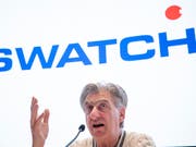 Nick Hayek, CEO der Swatch Group, hat sich erstmals deutsch und deutlich dazu geäussert, was er vom Rahmenabkommen der Schweiz mit der EU hält: nichts. Die Schweiz dürfe sich nicht erpressen lassen, sagte der Swatch-Chef in der «Samstagsrundschau» von Radio SRF. (Bild: KEYSTONE/ANTHONY ANEX)