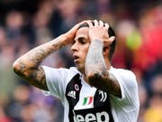 Juventus-Verteidiger Joao Cancelo kann es kaum fassen: sein Team verliert erstmals in dieser Meisterschaft (Bild: KEYSTONE/EPA ANSA/SIMONE ARVEDA)