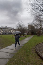 Die Visiere fürs Provisorium auf dem Unteren Brühl stehen. (Bild: Benjamin Manser)