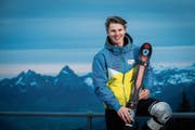 Trotz vieler Rennen ist Joel Lütolf noch immer frisch und munter. Bild: Boris Bürgisser (Klewenalp, 15. März 2018)