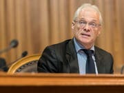 Thomas Minder (parteilos/SH) plädierte im Ständerat für die Ausschaffung von Terroristen in Folterstaaten. (Bild: KEYSTONE/ALESSANDRO DELLA VALLE)