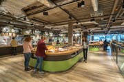 Blick ins Coop-Restaurant im Basler Pfauen. (Bild: Coop)