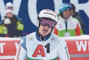 Marco Odermatt erlitt einen Meniskusriss im Knie. (Bild: Georgi Licovski/EPA)