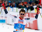 Im Endspurt nicht zu schlagen: Norwegens Schlussläufer Jarl Magnus Riiber (Bild: KEYSTONE/AP/MATTHIAS SCHRADER)