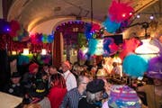 Strassen- und Beizenfasnacht am Samstagabend in Luzern. (Bild: Roger Grütter, Luzern, 2. März 2019)