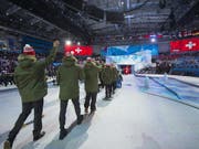 Die Schweizer Delegation beim Einlauf anlässlich der Eröffnungsfeier der 29. Winter-Universiade in der russischen Stadt Krasnojarsk (Bild: Maria Schmid FOTOGRAFIE)