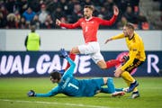 Haris Seferovic erzielte beim 5:2-Sieg gegen Belgien drei Tore. Bild: Ennio Leanza/KEY