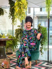 «Ich habe mich der Gwand mit Leib und Seele verschrieben»: Suzanna Vock im Modegeschäft Modissa in Zürich. (Bild: Pascal Triponez)