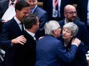 Die britische Premierministerin Theresa May hat in der Nacht auf Freitag bei der EU eine Verschiebung des Brexits erreicht und somit Chaos zunächst abgewendet. (Bild: KEYSTONE/EPA AFP POOL/ARIS OIKONOMOU / POOL)