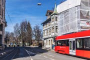 Die Haltestelle Spisertor Richtung Innenstadt ist infrastrukturmässig bescheiden. (Bild: Michel Canonica)