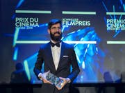 Grosser Gewinner beim Schweizer Filmpreis 2019: Der Westschweizer Regisseur Antoine Russbach räumte mit seinem Film «Ceux qui travaillent» in den Kategorien Bester Spielfilm, Bestes Drehbuch und Beste Darstellung in einer Nebenrolle ab. (Bild: KEYSTONE/MARTIAL TREZZINI)