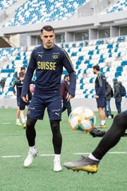 Granit Xhaka beim Training im Stadion in Tiflis. (Bild: Ennio Leanza/Keystone (22. März 2019))