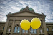 Wie familienfreundlich ist das Bundeshaus? Nicht sonderlich, finden Politikerinnen. (Benjamin Manser / TAGBLATT)