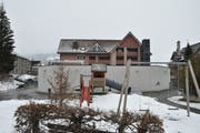 An der Hauptstrasse in Nesslau entsteht eine neue Kindertagesstätte. (Bild: Sabine Camedda)