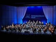 Das Sinfonieorchester Basel muss nur noch eine Saison im Exil verbringen, etwa im Musical Theater Basel. Ab Sommer 2020 tritt es dann im renovierten Musiksaal des Basler Stadtcasinos auf. (Bild: Sinfonieorchester Basel/Benno Hunziker)