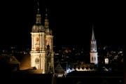 So präsentieren sich (von links) die Türme von Kathedrale, St.Laurenzen und St.Mangen an normalen Abenden...