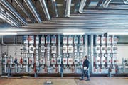 Hälg bewirtschaftet seit 2018 die technischen Anlagen und die Infrastruktur des früheren Zieglerspitals in Bern, das heute für Bundesasylzentrum, Hostel, betreutes Wohnen, Start-ups und Künstlerateliers zwischengenutzt wird. (Bild: PD)