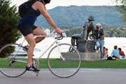 Bei begründetem Anfangsverdacht dürfen Versicherungen bald wieder auf Detektive zurückgreifen. (Gaëtan Bally/Keystone, Zürich, 25. Juni 2018)