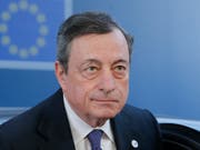 Die Zinswende kann laut EZB-Präsident Mario Draghi nötigenfalls weiter hinausgeschoben werden. (Bild: KEYSTONE/AP EPA Pool/JULIEN WARNAND)