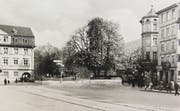Ein Kuriosum: Auf dem Bild aus den 1950er-Jahren fehlt das Waaghaus. Links ist der «Notenstein» (Bank Wegelin), rechts das 1959 abgebrochene Café Weisshaar zu erkennen. Dazwischen fehlt das Waaghaus. (Bild: Stadtarchiv der Ortsbürgergemeinde St.Gallen)