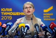 Gilt als mögliche Unruhestifterin in der Wahlnacht: Ex-Regierungschefin Julia Timoschenko (58). (Efrem Lukatsky/AP, Kiew, 22. Februar 2019)