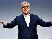 ABB-CEO Ulrich Spiesshofer hat 2018 insgesamt 8,5 Millionen Franken erhalten. (Bild: KEYSTONE/WALTER BIERI)