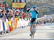 Miguel Angel Lopez war der grosse Sieger der 4. Etappe (Bild: KEYSTONE/EPA EFE/TONI ALBIR)
