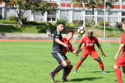 Der FC Herisau musste auf die Rückrunde hin seinen Topskorer Orcun Cengiz (links) ziehen lassen. (Bild: Lukas Pfiffner)