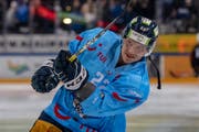 EVZ-Verteidiger macht sich auf eine lange und harte Serie gegen Lausanne gefasst. Bild: Urs Flüeler/Keystone (Zug, 14. März 2019)