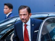 Wegen der Einführung der Todesstrafe für Homosexuelle in Brunei hat George Clooney zu einem Boykott von Luxushotels des Herrschers von Brunei, Hassanal Bolkiah, aufgerufen. (Bild: KEYSTONE/EPA/STEPHANIE LECOCQ)
