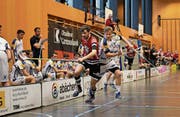 Kommt immer besser in Fahrt: Ad Astra-Flügelstürmer Marc Dubacher (links). (Bild: Simon Abächerli, Sarnen, 23. März 2019)