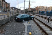 Die Unfallstelle beim Gaiserbahnhof, links die St.-Leonhard-Strasse. (Bild: Stadtpolizei St.Gallen - 3. März 2019)