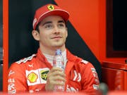 Charles Leclerc sichert sich in Bahrain seine erste Pole-Position der Karriere (Bild: KEYSTONE/AP/LUCA BRUNO)