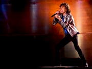 Braucht medizinische Behandlung: Mick Jagger kann nicht auf Tournee in den USA und in Kanada. (Bild: KEYSTONE/EPA LUSA/JOSE SENA GOULAO)