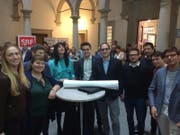 GLP-Vertreter treffen sich. (Bild: Lucien Rahm)