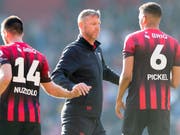 Stéphane Henchoz geht seinen Weg unbeirrt weiter, obwohl er in der neuen Saison nicht mehr Xamax-Trainer sein wird (Bild: KEYSTONE/LAURENT GILLIERON)